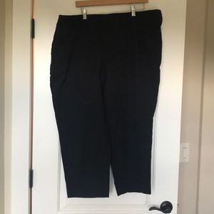 Old Navy Mid-rise Ankle length black pants